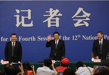 “两会”后一场记者会 住建部部长陈政高回答了哪些问题？