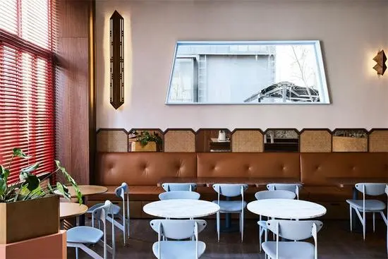 首尔一家精致典雅的现代餐厅:caravan 2.0 restaurant