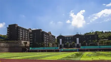 内江市委书记杨松柏 视察内江天立国际学校