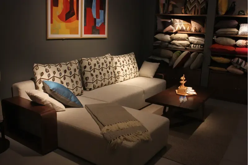 曲美北欧阳光系列弯曲木工艺的极致精品—"蒲公英"沙发