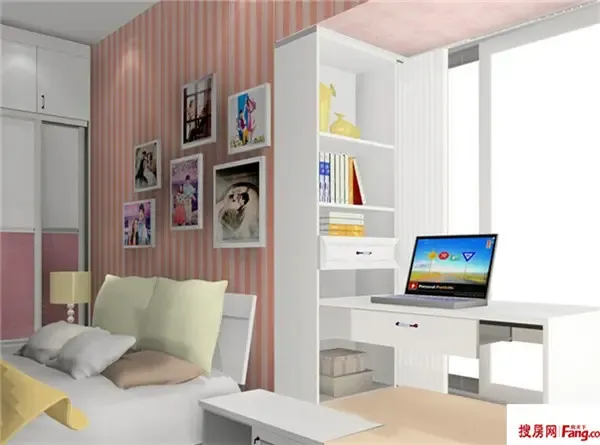 摆上电脑,在飘窗旁观影,心情也快活不少.